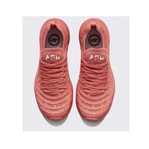 APL Techloom Wave Sneakers in Cedar.